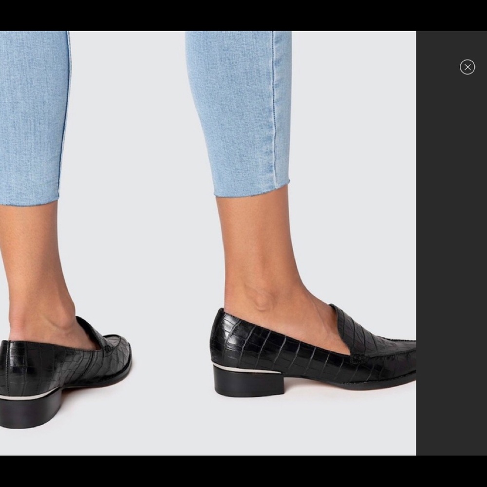 Dolce Vita Black Croc-Embossed Loafers